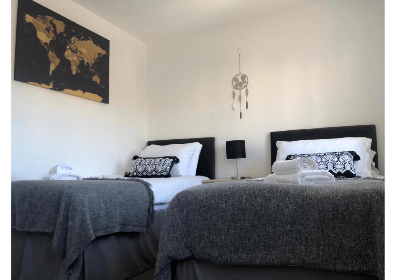 Perfectly Placed 3 Bed In A Peaceful Close *
